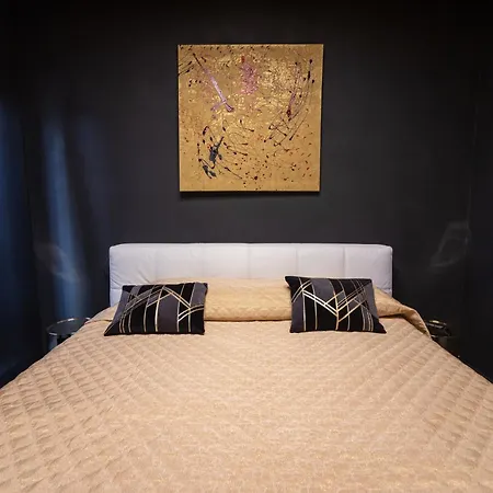 Terrazza Colombo - White And Gold *