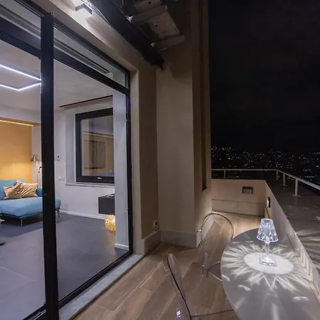 Apartment Terrazza Colombo - White And Gold *