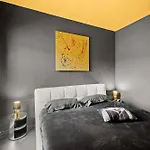 Terrazza Colombo - White And Gold * ג'נובה