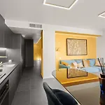 Terrazza Colombo - White And Gold 热那亚