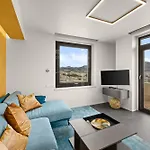Terrazza Colombo - White And Gold 公寓 热那亚