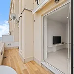 公寓 Terrazza Colombo - White And Gold