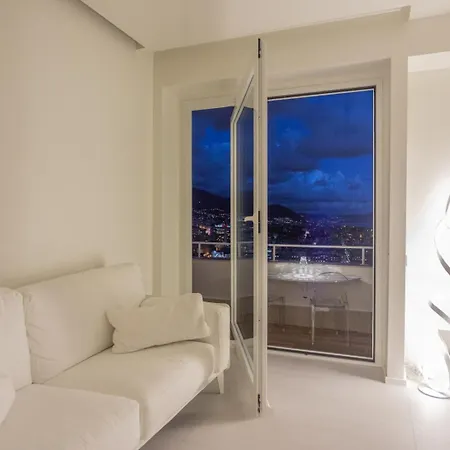 Terrazza Colombo - White And Gold Апартаменты Генуя