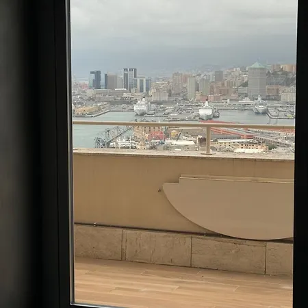 Terrazza Colombo - White And Gold * Генуя