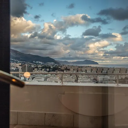 Terrazza Colombo - White And Gold Apartament Genua