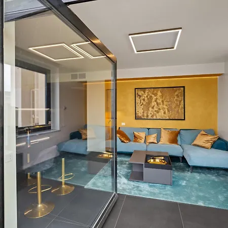 Terrazza Colombo - White And Gold *