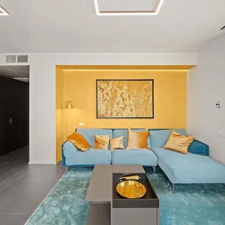 Terrazza Colombo - White And Gold شقة جنوة