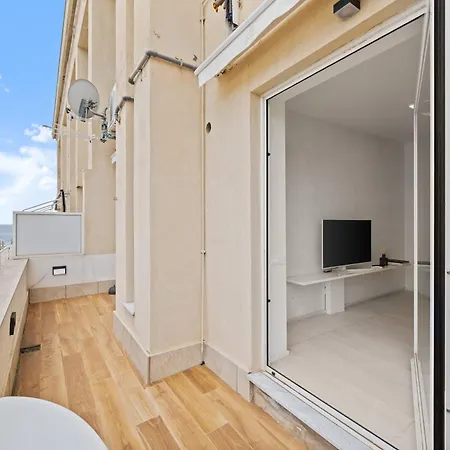 شقة Terrazza Colombo - White And Gold